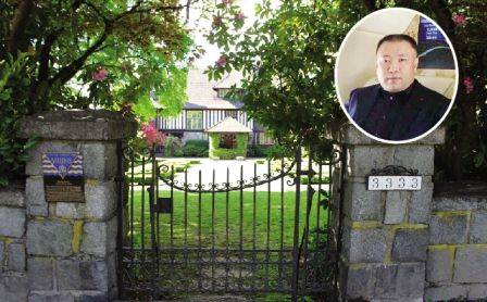 Է�գ�ͼ��ԲȦ�������µ��¸绪��լ��Է������1973�꣬�����й��ӱ������������ô�Լ4��5�꣬�ǳ��з�Ҷ�����й�����ʿ��������Ů��Ŀǰ���������Ҹߴ�����Ԫ����ҡ�Է����ǰ�����μ��ô��������ܻḱ�᳤�����й�����Ͷ�ʹ������޹�˾���¡�